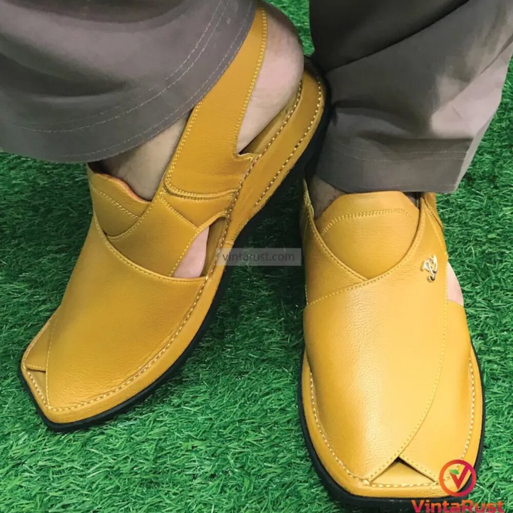 Handmade Peshawari Chappal: Men's Mustard Leather Kaptaan Sandals - Picture 2 of 6